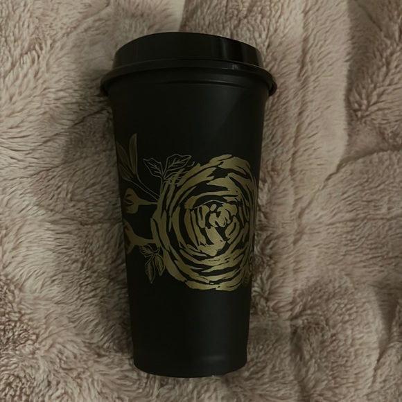 Starbucks - Fall 2021 Gold Rose Floral Cup - Picture 1 of 2